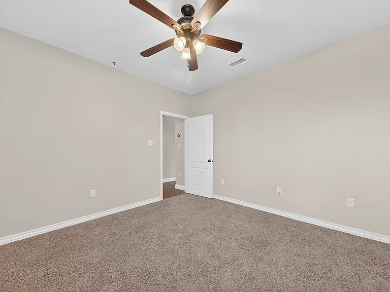 5600 Los Patios Dr — Photo 31