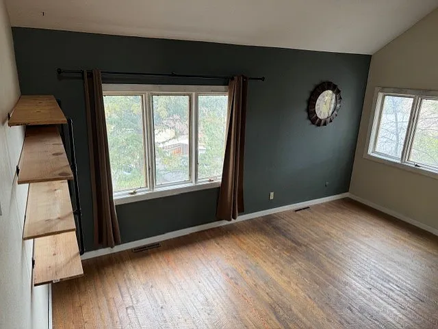 1087 Woodbridge Dr — Photo 7