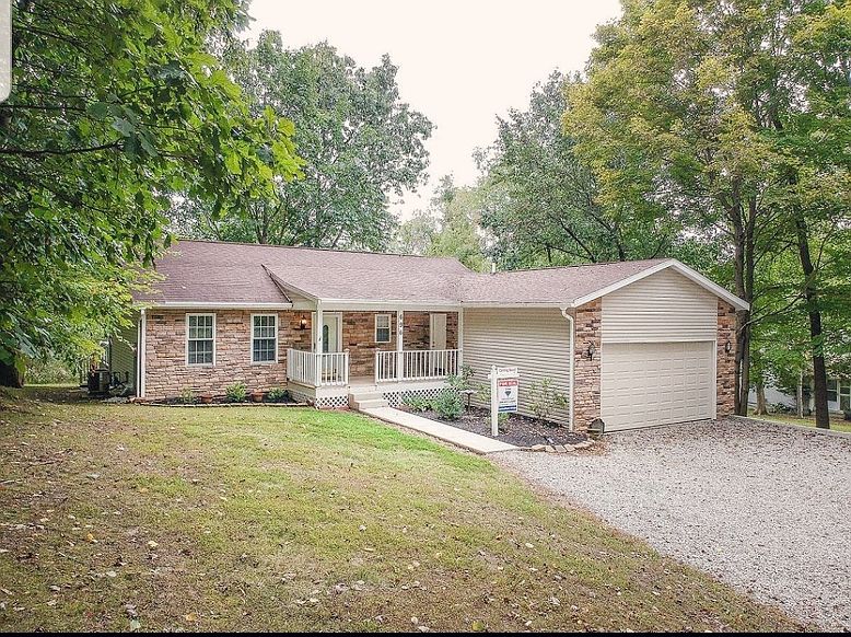 1st image of 696 Highland Hills Dr