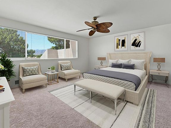 4th image of 49 Pebble Beach Dr