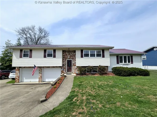 2018 Mount Vernon Rd, Hurricane, WV 25526