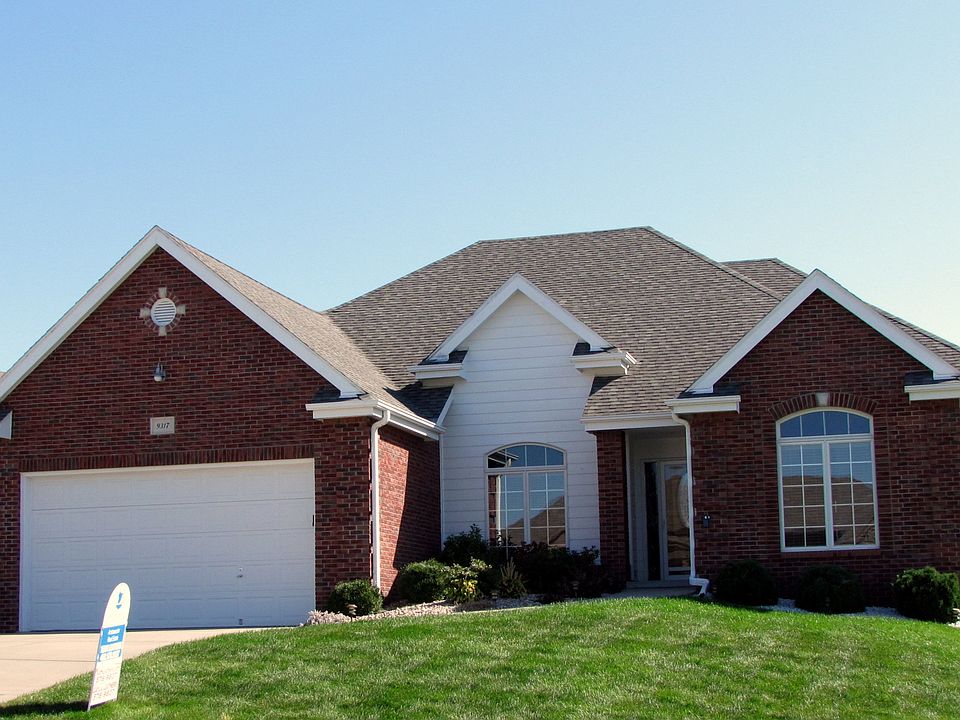 1st image of 9317 Valley View Dr