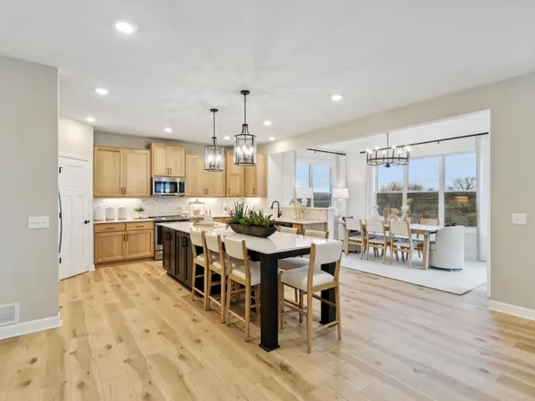 14550 107th Pl, Maple Grove, MN 55369