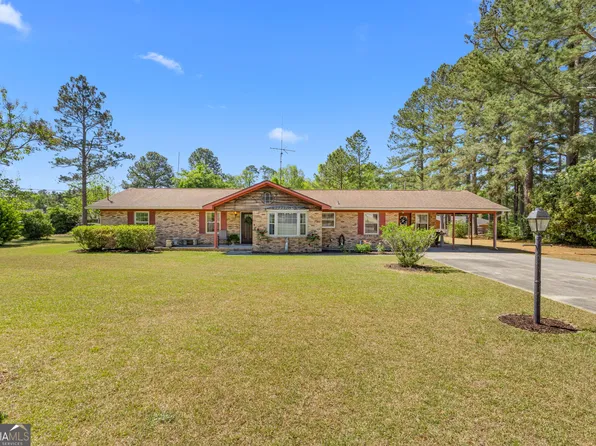 802 Maple Dr, Statesboro, GA 30461