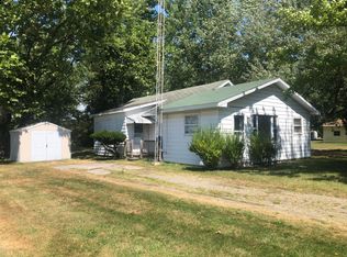 2025 Gaines Dr, Benton Harbor, MI 49022