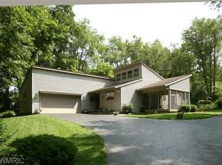 12120 Six Mile Rd, Battle Creek, MI 49014