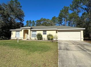 1573 W Elder Ln, Citrus Springs, FL 34434