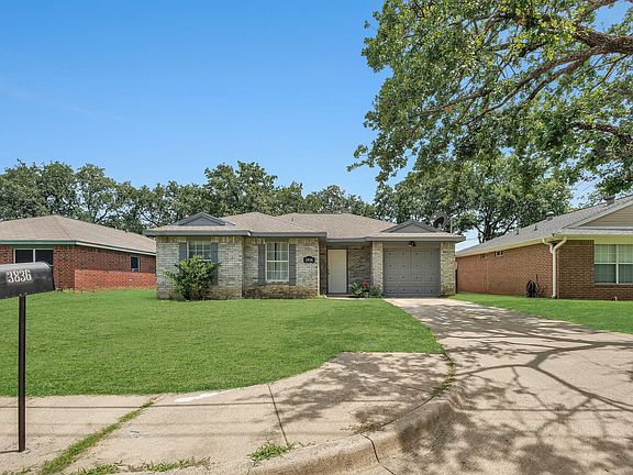 2nd image of 3836 Carver Pl