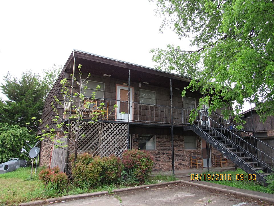 1st image of 1202 1/2 NW Lake Ave #1