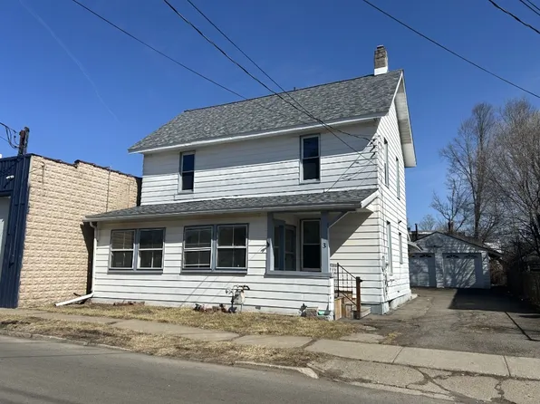 3 S Loder Ave, Endicott, NY 13760