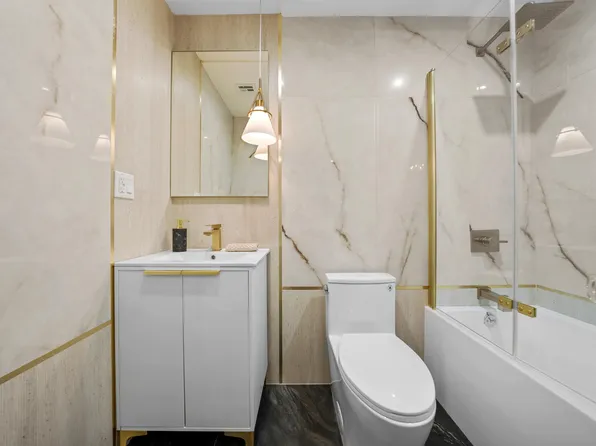 636 Warren Street image 16 of 16