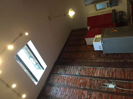 Rented by Nooklyn NYC LLC | media 39