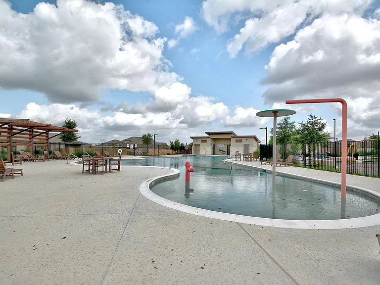 7805 Peccary Dr — Photo 29