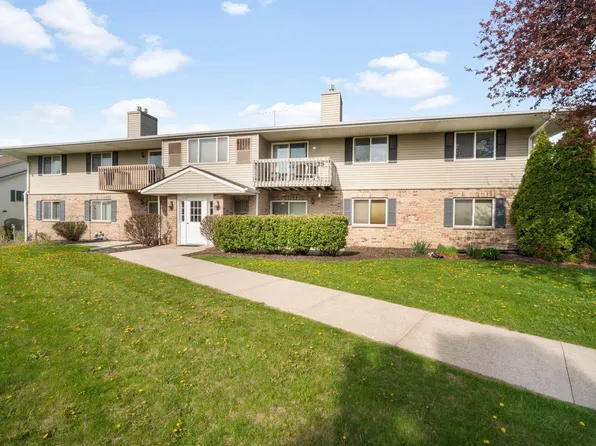 2043 Pine Ridge COURT #G, Grafton, WI 53024