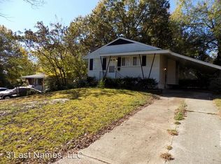 10247 Valley Dr, Saint Louis, MO