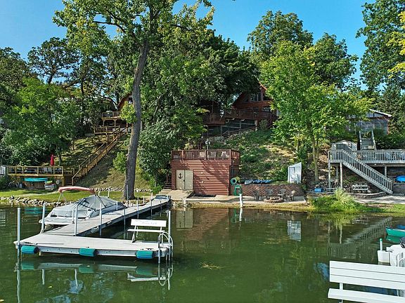 359 Indian Point Rd, Twin Lakes, WI 53181 | MLS #1811038 | Zillow