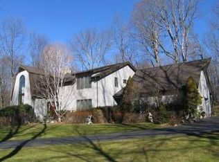 3 Patterson Rd, Pound Ridge, NY 10576