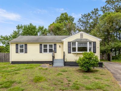 28 Bog Hollow Rd, Springfield, MA, 01109