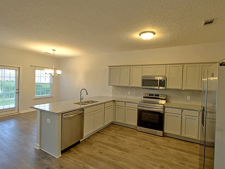 68 Daylily Ct — Photo 10