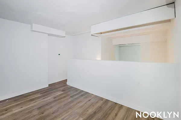 Rented by Nooklyn NYC LLC | media 39