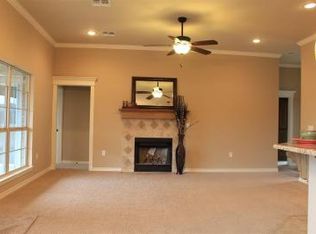 409 NW Granite Ave, Cache, OK 73527