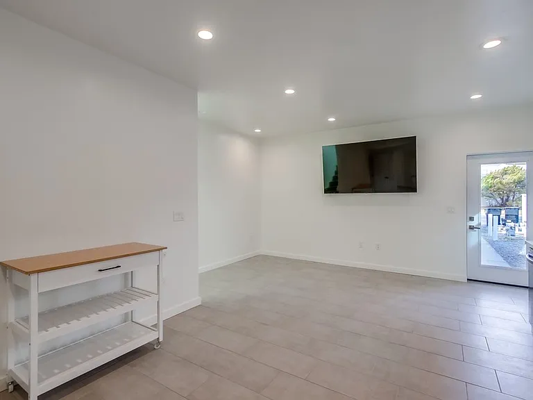 5119 Ewing St #2 — Photo 10