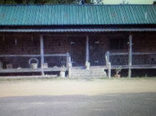 1717 Sales Landing Rd, Camden, TN 38320