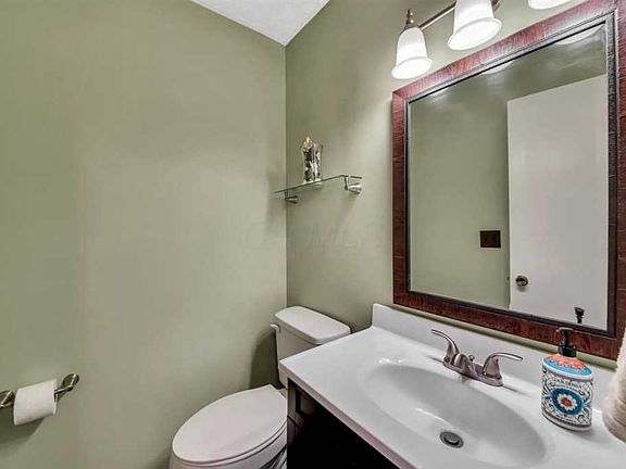 4th image of 8433 Seabright Dr