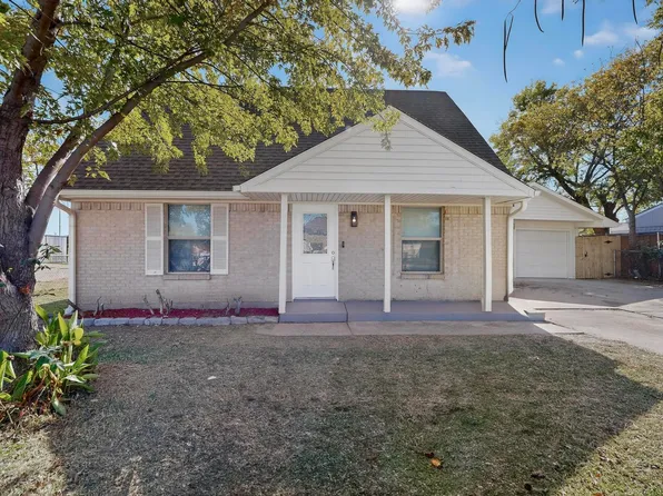 14024 Horseshoe Trl, Balch Springs, TX 75180