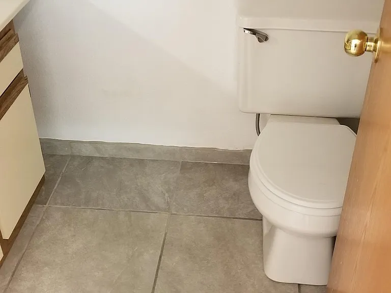 835 Country Club Dr SE #2A — Photo 25