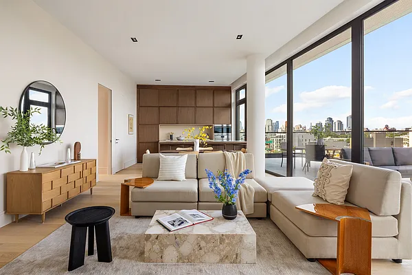 Living room, photo 1