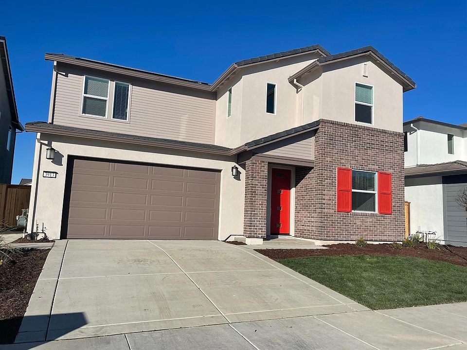 Watersyde 2704 sq ft floor plan home by Lennar