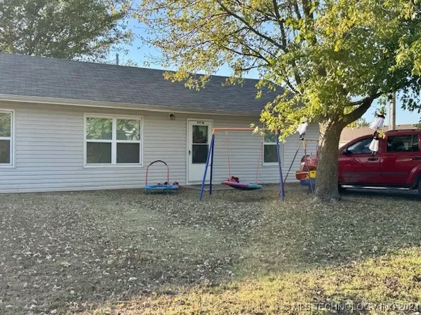 611 N Rice Ave, Wagoner, OK 74467
