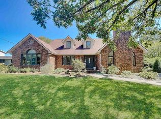 857 Blessinger Ln, Jasper, IN 47546