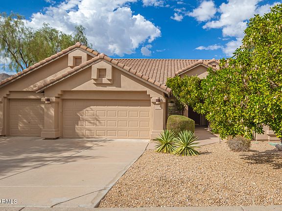 5th image of 13976 E LUPINE Avenue