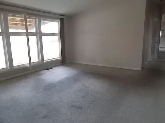 2nd image of 2421 Olson Dr