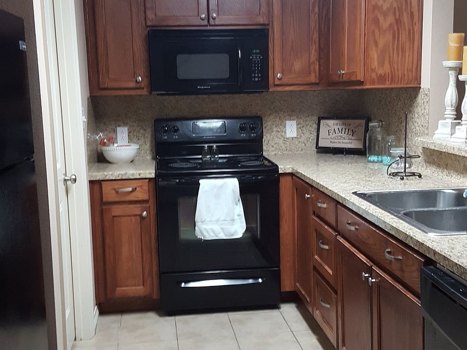 2nd image of 7018 County Road 1215