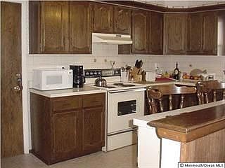 4th image of 7 Caldwell Dr