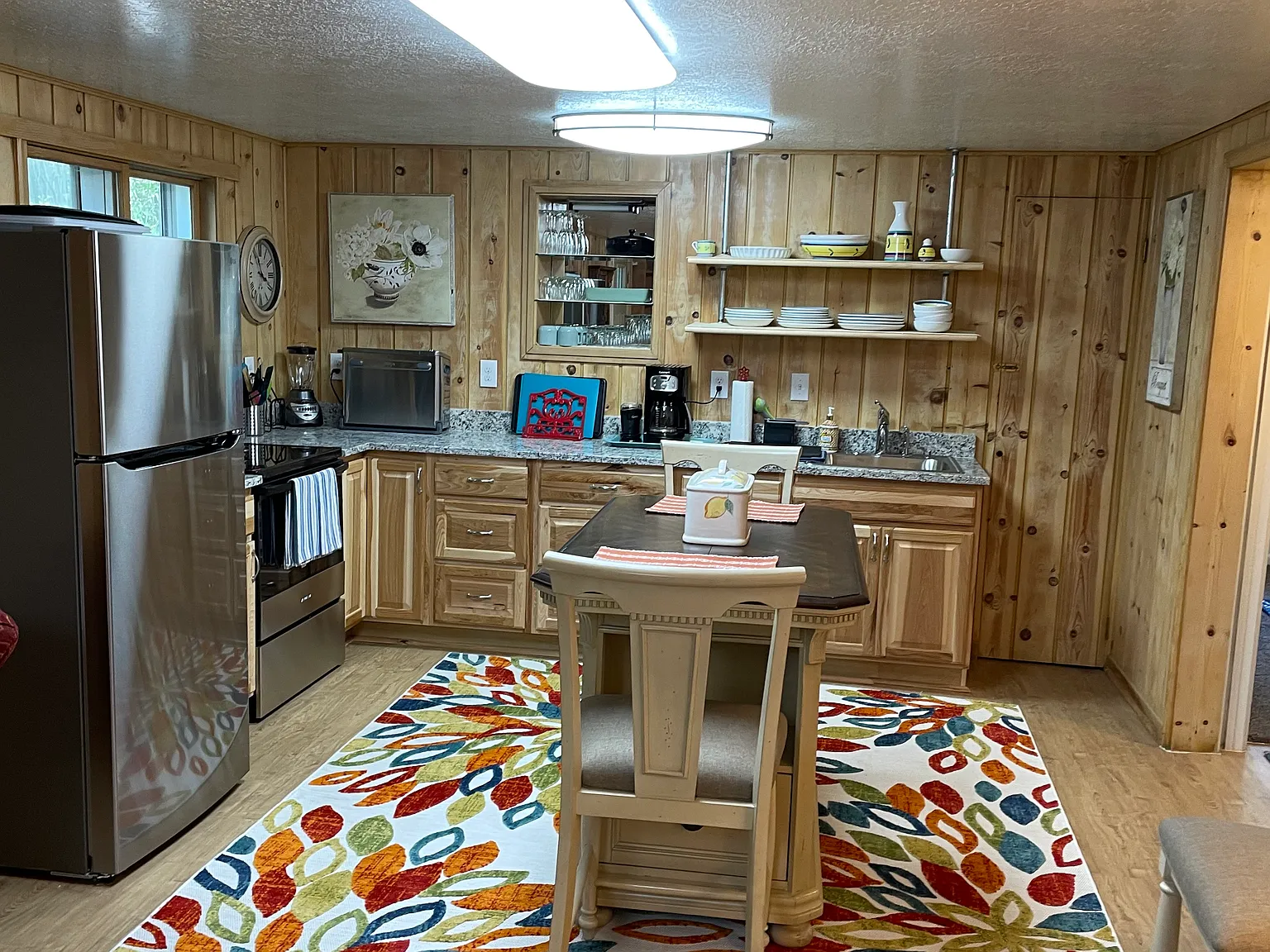 1 bed, 800 sqft, $1,385 — Photo 3