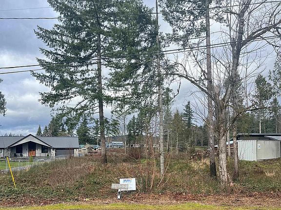 3rd image of 50533 Linnwood Dr