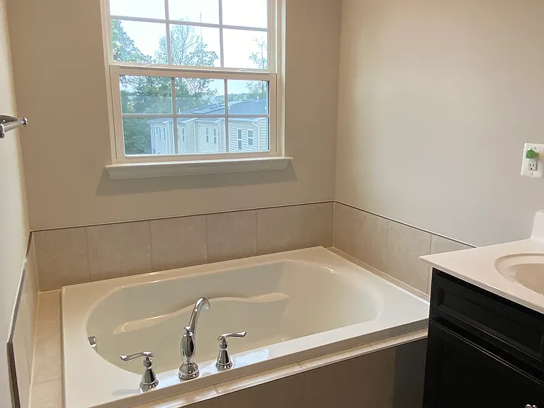 1020 Valley Run Dr — Photo 10