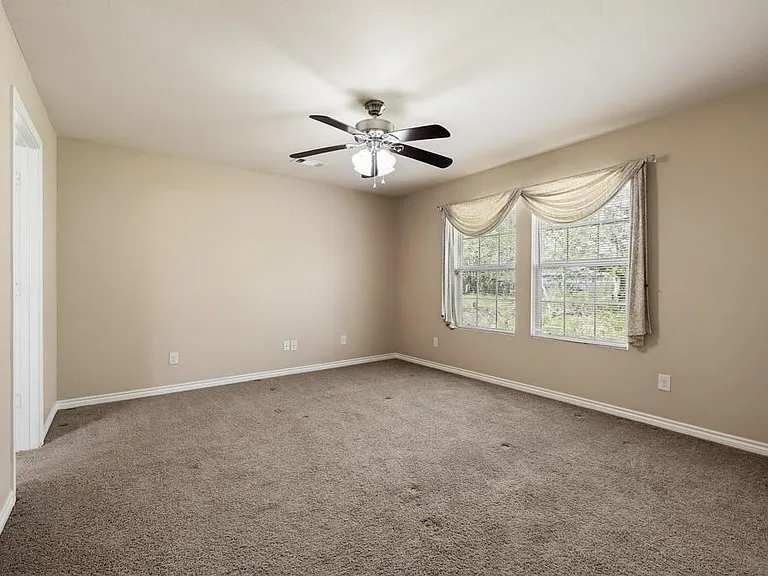 119 N Andrews Ave — Photo 23