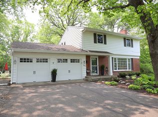 18105 30th Pl, Plymouth, MN 55447