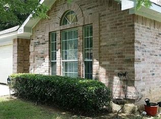 1230 Reeves Ln, Cedar Hill, TX 75104