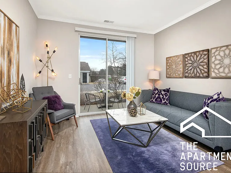 803 Dnp Corday Dr #1BR1BA — Photo 4