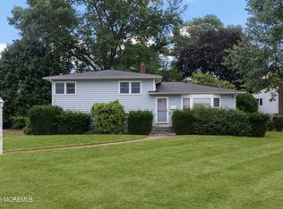 2 Hilltop Rd, West Long Branch, NJ 07764