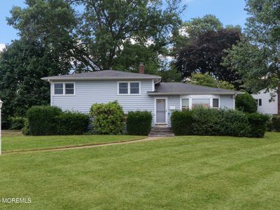 2 Hilltop Rd, West Long Branch, NJ, 07764