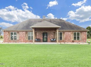 9741 State Highway 82, Abbeville, LA 70510
