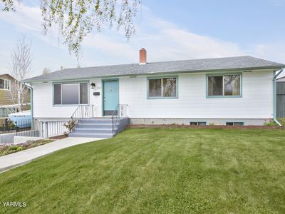 1008 S 27th Ave, Yakima, WA, 98902