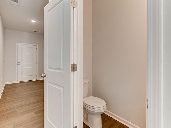 5th image of 5118 Cambrey Dr #13